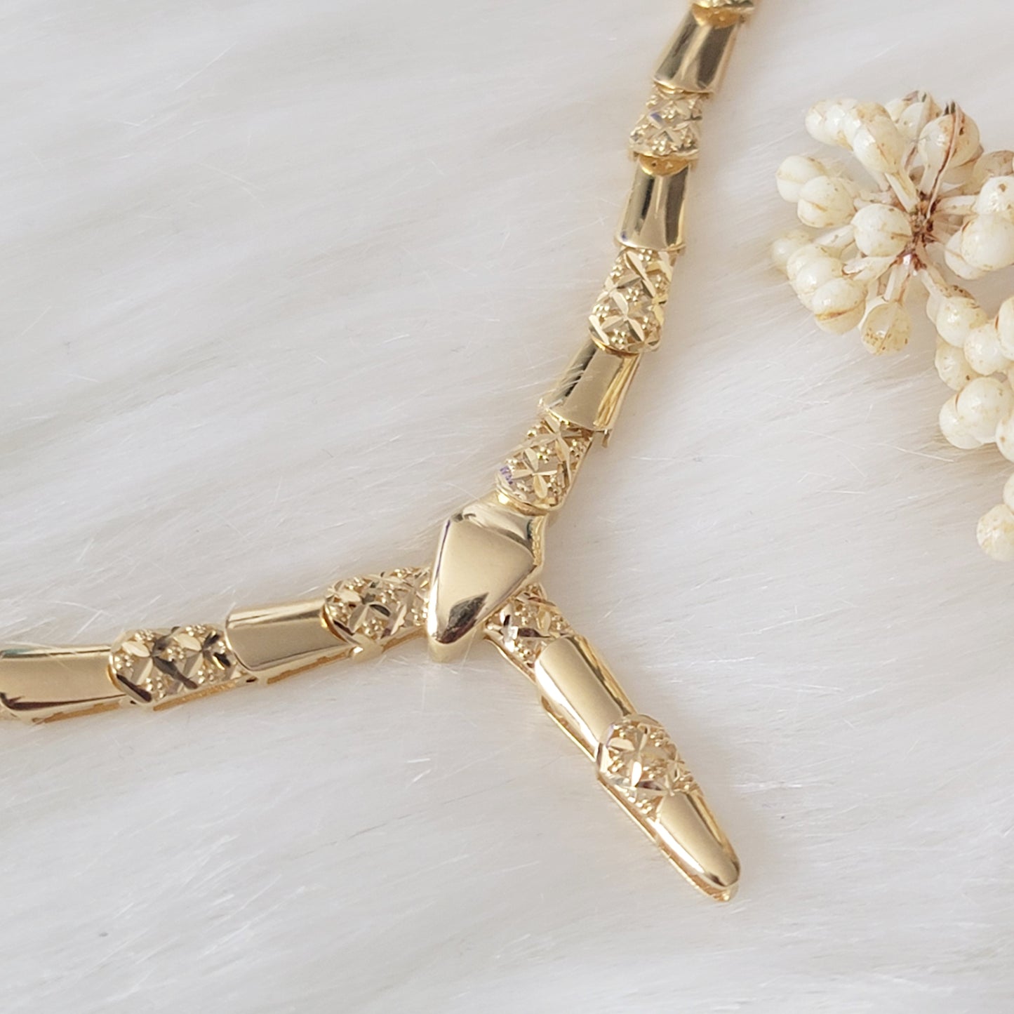 Serpenti Necklace