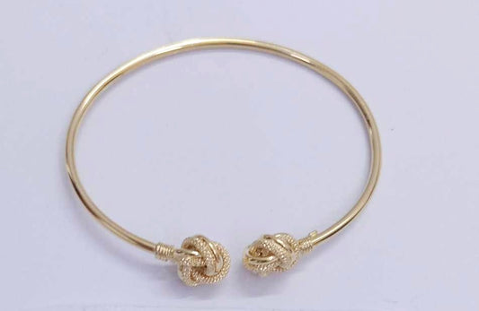 Knot bangle